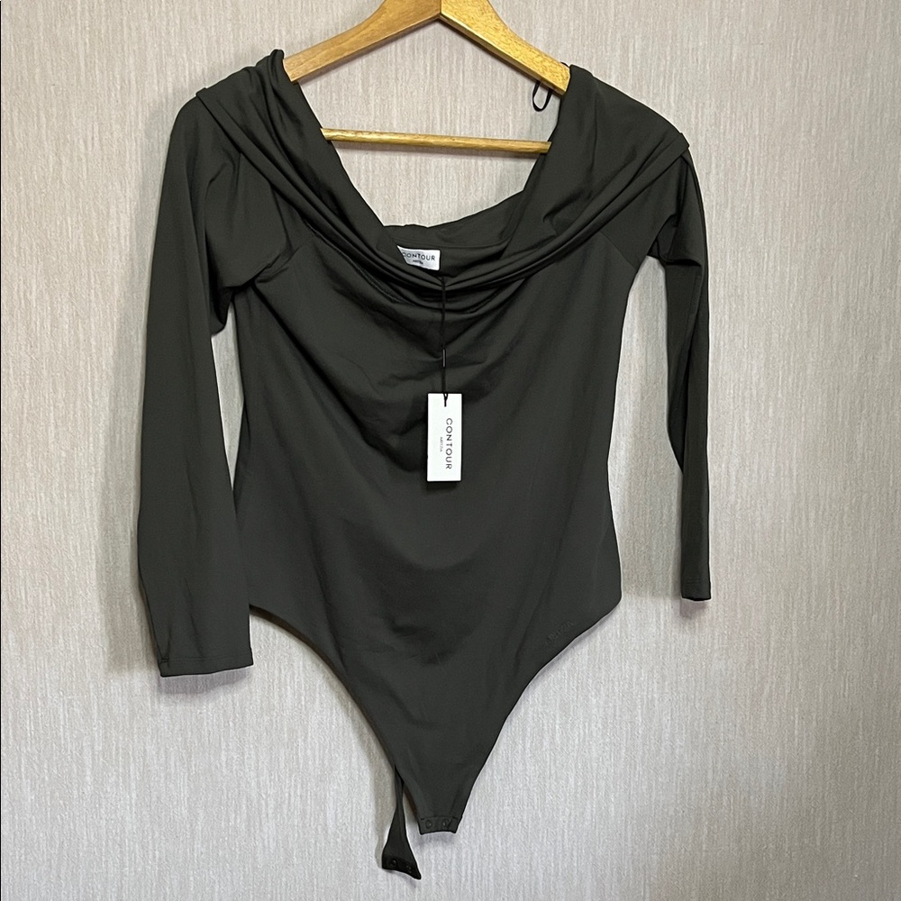 Contour Aritzia Bodysuit